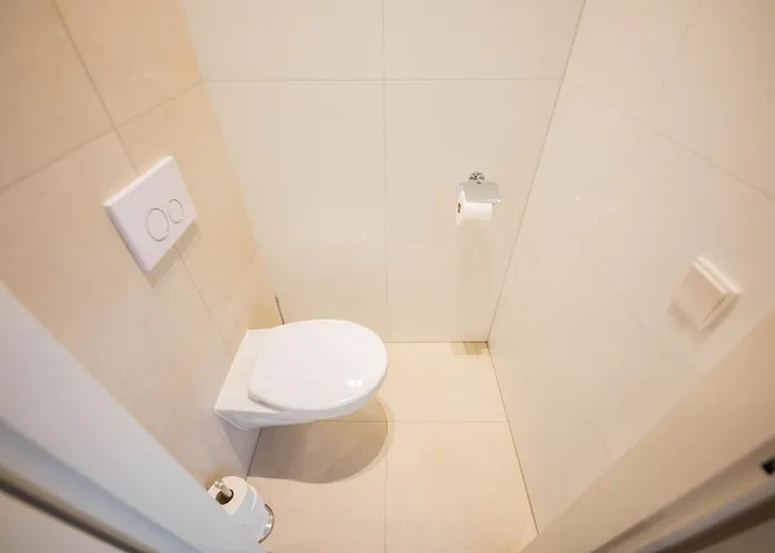 Alphabet - Westersingel 320 *