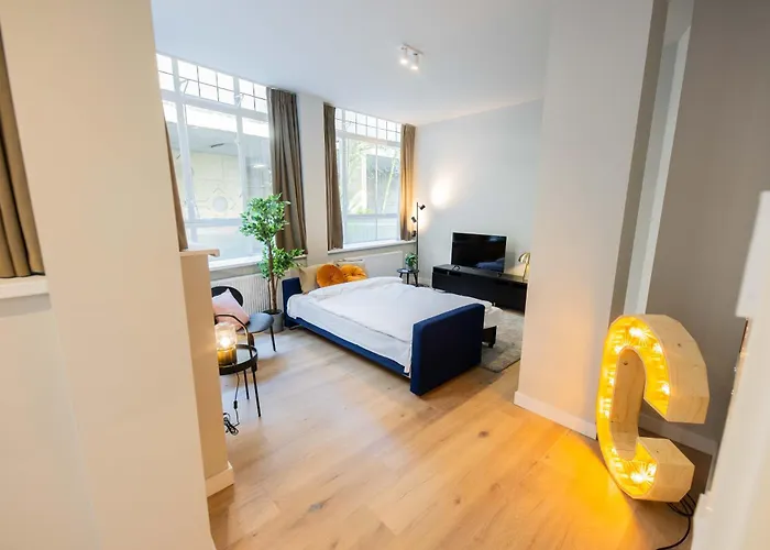 Alphabet - Westersingel 320 Apartman