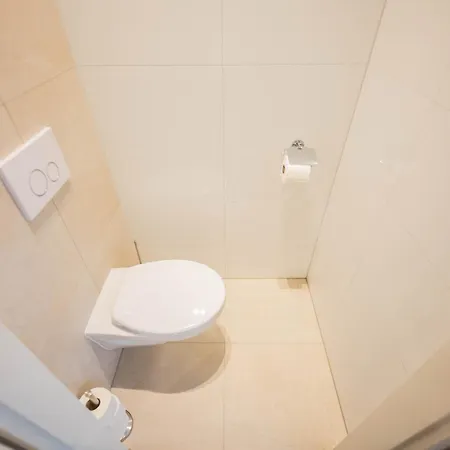 Alphabet - Westersingel 320 *