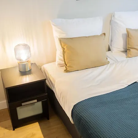 Alphabet - Westersingel 320 *