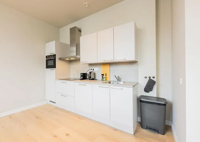 Alphabet - Westersingel 320