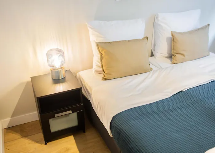 Alphabet - Westersingel 320 *