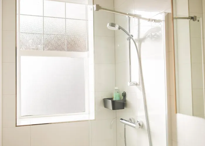 Alphabet - Westersingel 320 *